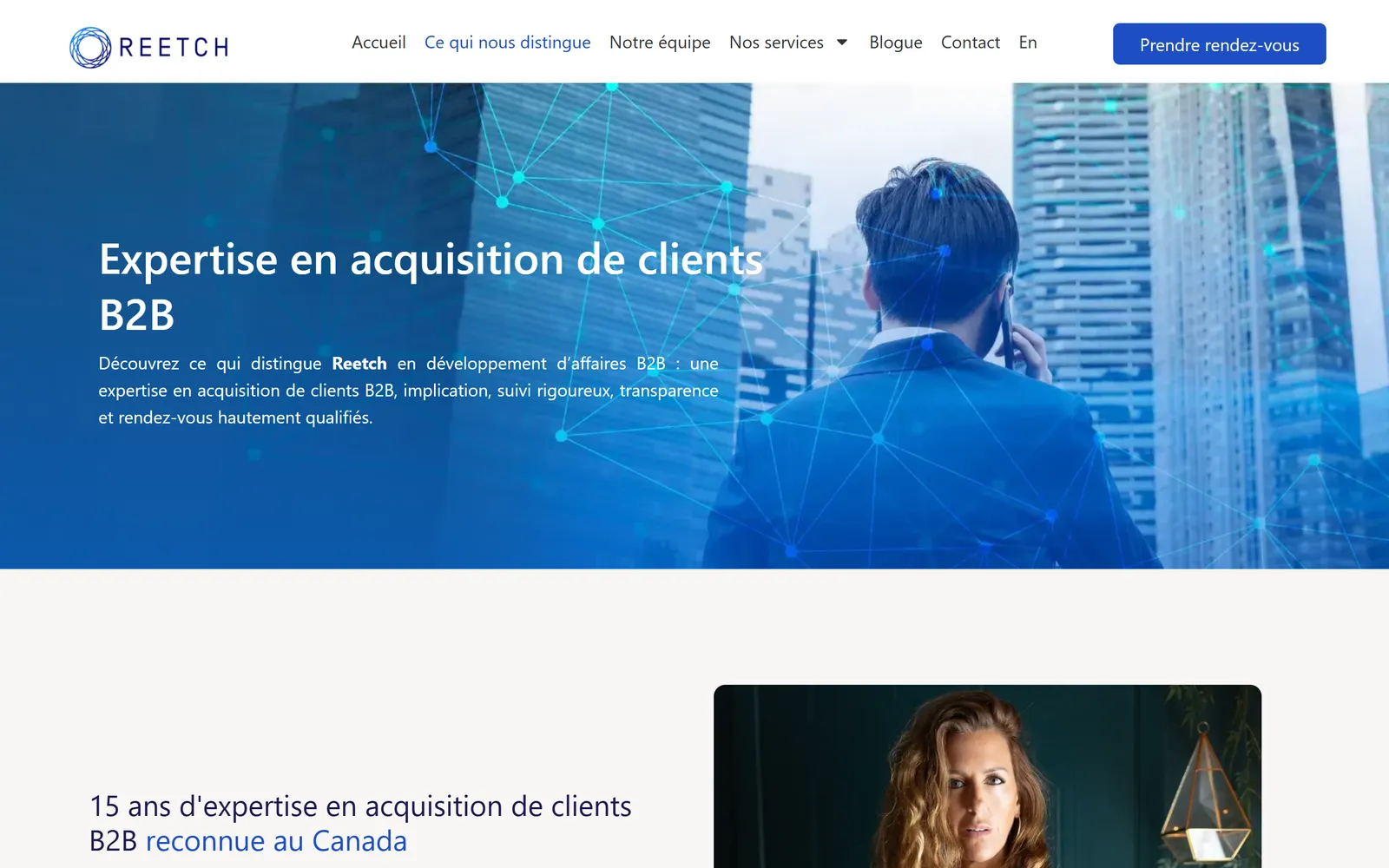 Page « Ce qui nous distingue » : garanties, note Google et années d'expertise.